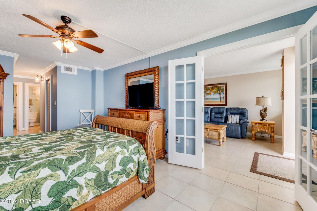 935 N Halifax Avenue, Unit 410, Daytona Beach, FL 32118 Photo