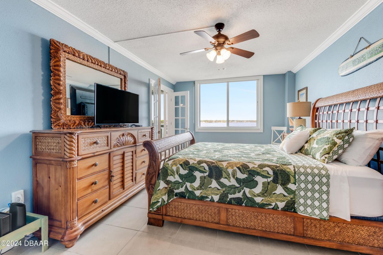 935 N Halifax Avenue, Unit 410, Daytona Beach, FL 32118 Photo