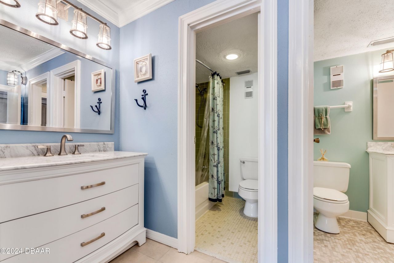 935 N Halifax Avenue, Unit 410, Daytona Beach, FL 32118 Photo
