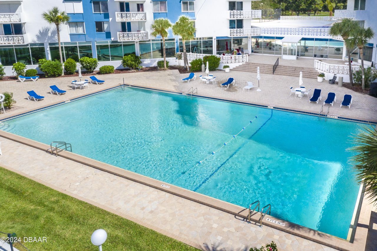 935 N Halifax Avenue, Unit 410, Daytona Beach, FL 32118 Photo