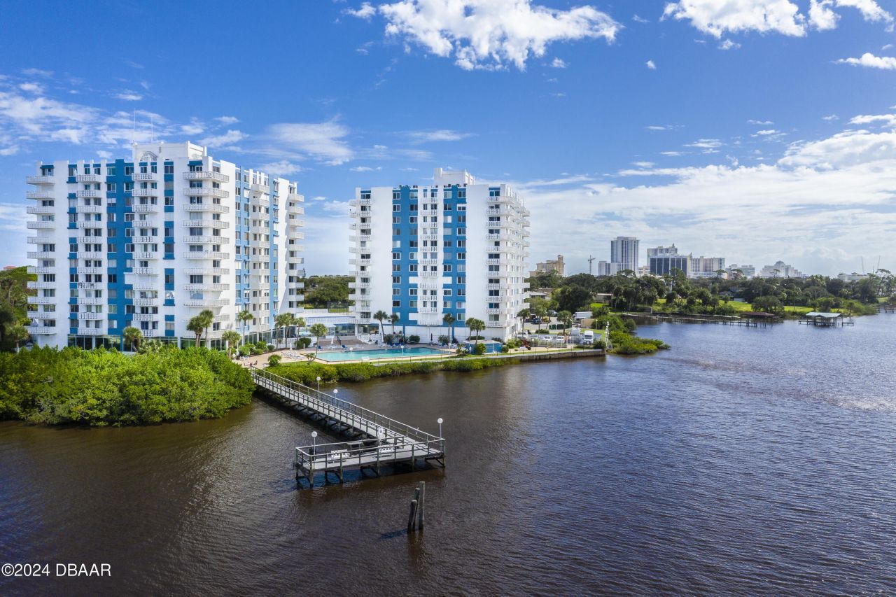 935 N Halifax Avenue, Unit 410, Daytona Beach, FL 32118 Photo