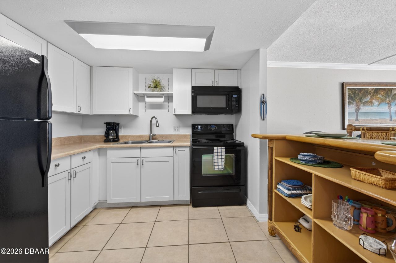 935 N Halifax Avenue, Unit 410, Daytona Beach, FL 32118 Photo