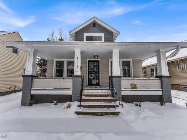13021 West Avenue, Cleveland, OH 44111