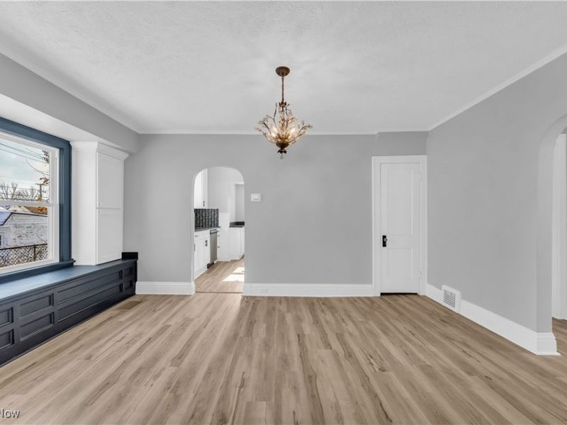 13021 West Avenue, Cleveland, OH 44111 Photo 10