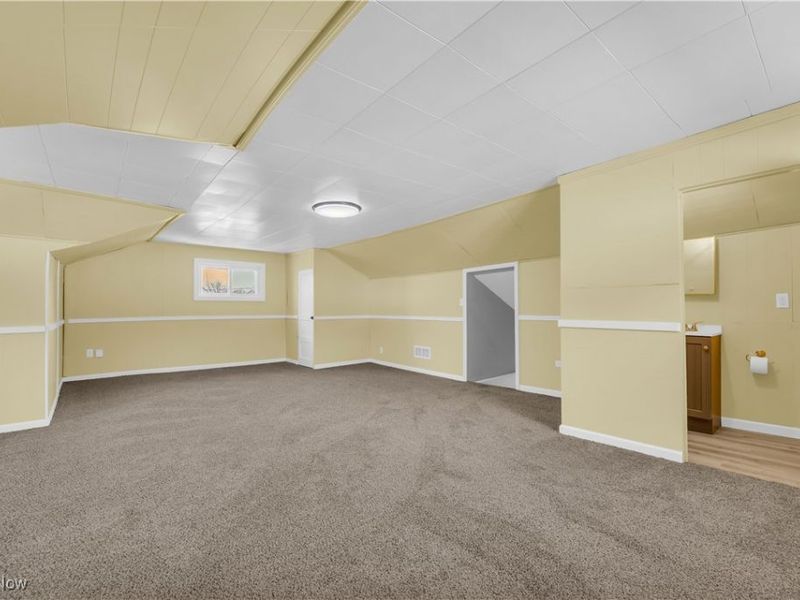 13021 West Avenue, Cleveland, OH 44111 Photo 21