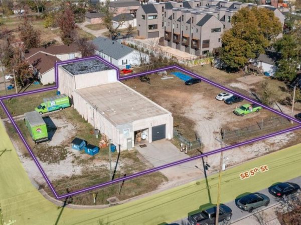 701 SE 5th Street, Bentonville, AR 72712