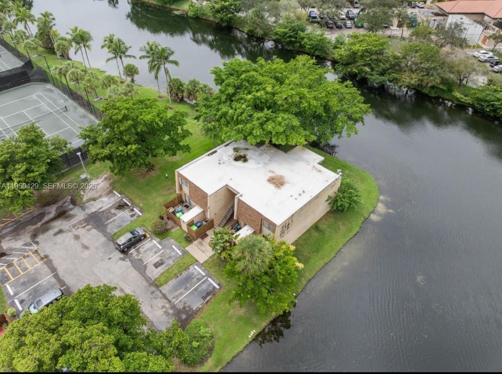 3561 NW 95th Ter, Unit 423, Sunrise, FL 33351 Photo