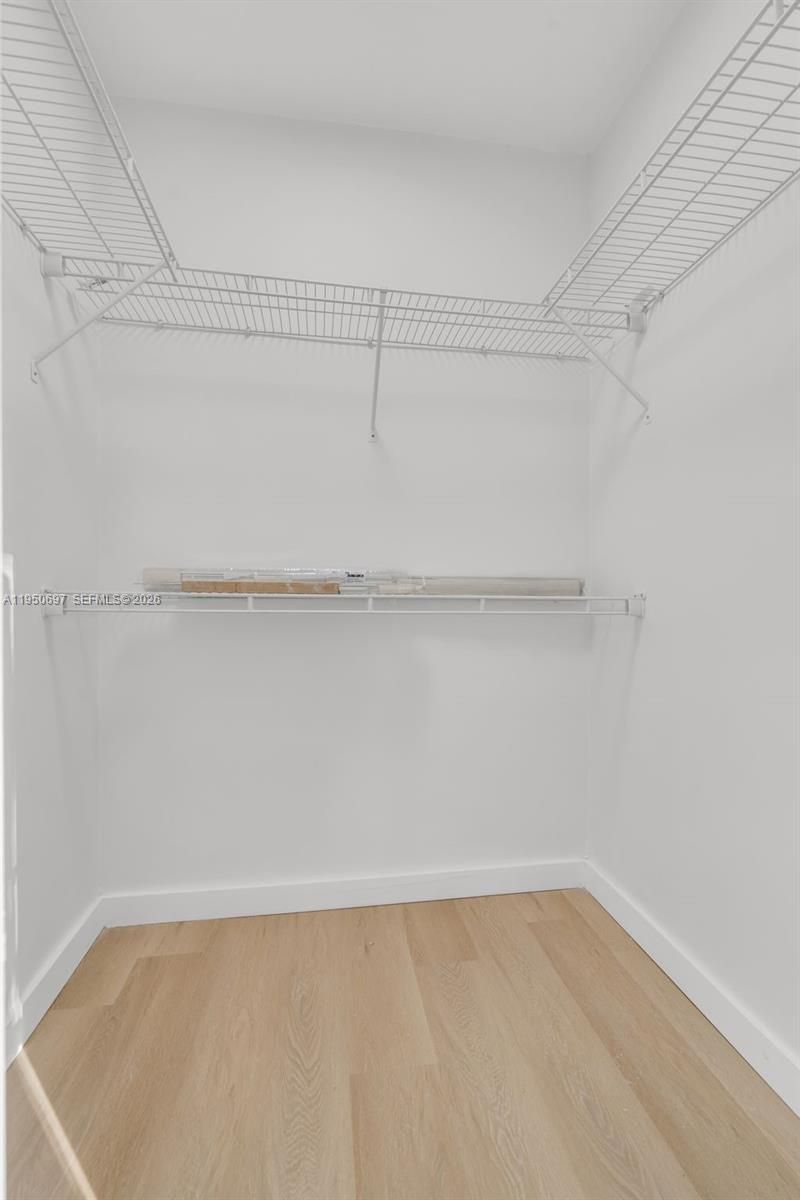 1890 W 56th St , Unit 1211, Hialeah, FL 33012 Photo