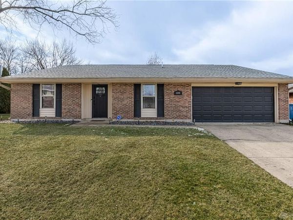 6100 Charlesgate Road, Huber Heights, OH 45424