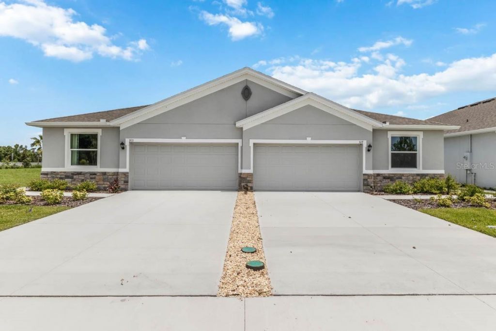 864 157th Court E, Bradenton, FL 34212 Photo