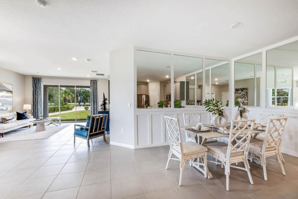 864 157th Court E, Bradenton, FL 34212 Photo