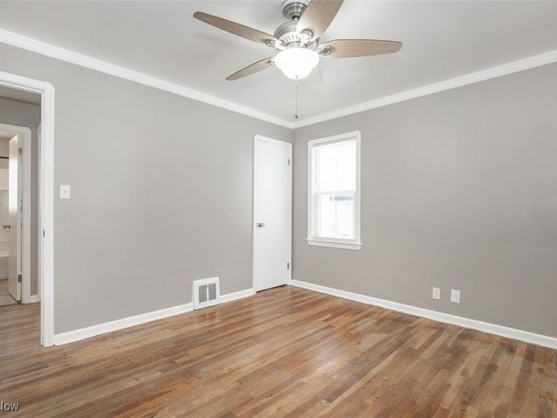 12328 Granger Road, Cleveland, OH 44125 Photo 12