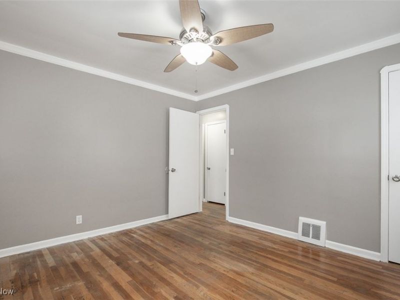 12328 Granger Road, Cleveland, OH 44125 Photo 13