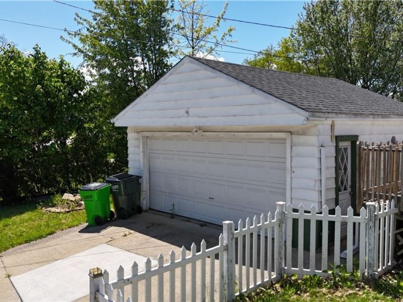 12328 Granger Road, Cleveland, OH 44125 Photo 44
