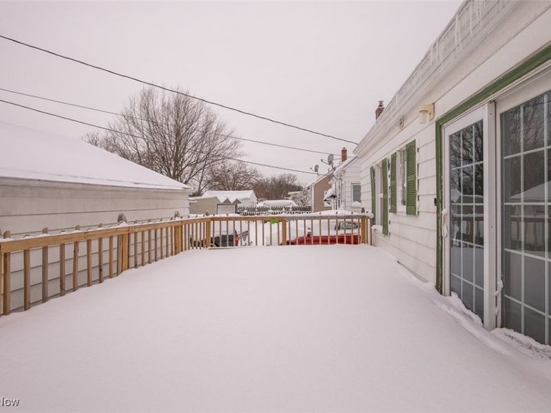 12328 Granger Road, Cleveland, OH 44125 Photo 5