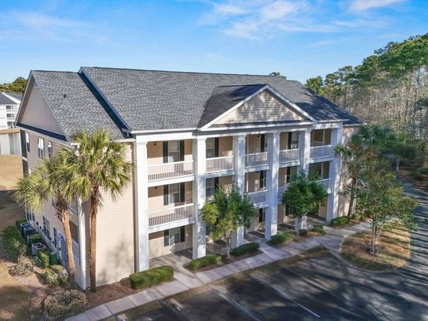 647 Woodmoor Dr., Unit 201, Murrells Inlet, SC 29576