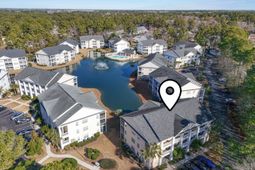 647 Woodmoor Dr. photo 4