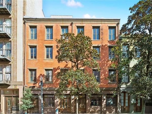 431-433 GRAVIER Street, New Orleans, LA 70130