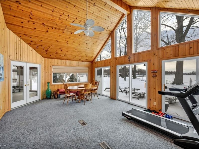 2528 Tupelo Drive, Roaming Shores, OH 44084 Photo 13