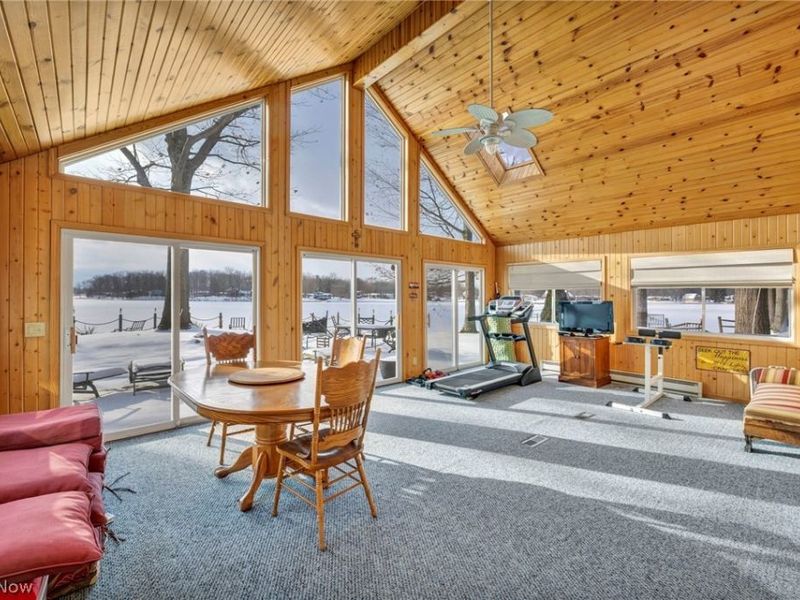 2528 Tupelo Drive, Roaming Shores, OH 44084 Photo 14