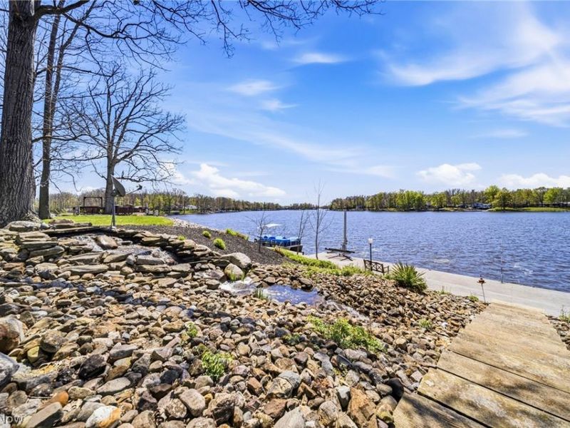 2528 Tupelo Drive, Roaming Shores, OH 44084 Photo 17