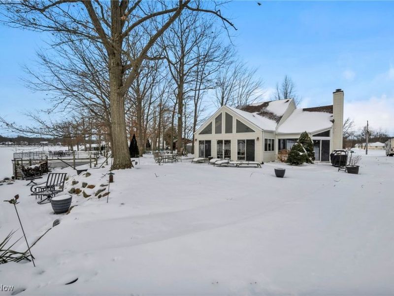 2528 Tupelo Drive, Roaming Shores, OH 44084 Photo 22