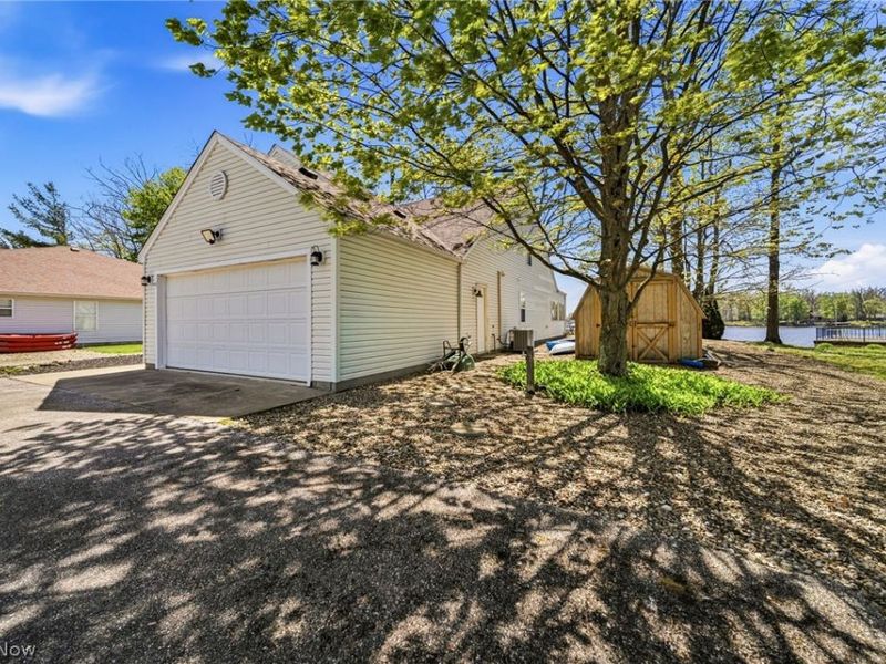 2528 Tupelo Drive, Roaming Shores, OH 44084 Photo 29