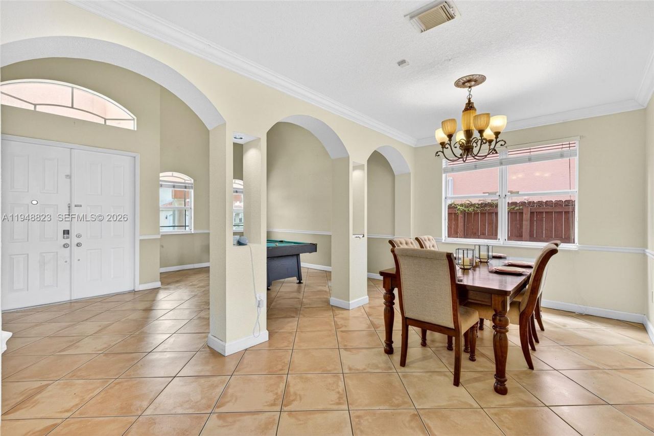 13921 SW 152nd Ter, Miami, FL 33177 Photo