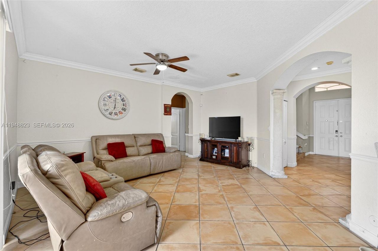 13921 SW 152nd Ter, Miami, FL 33177 Photo