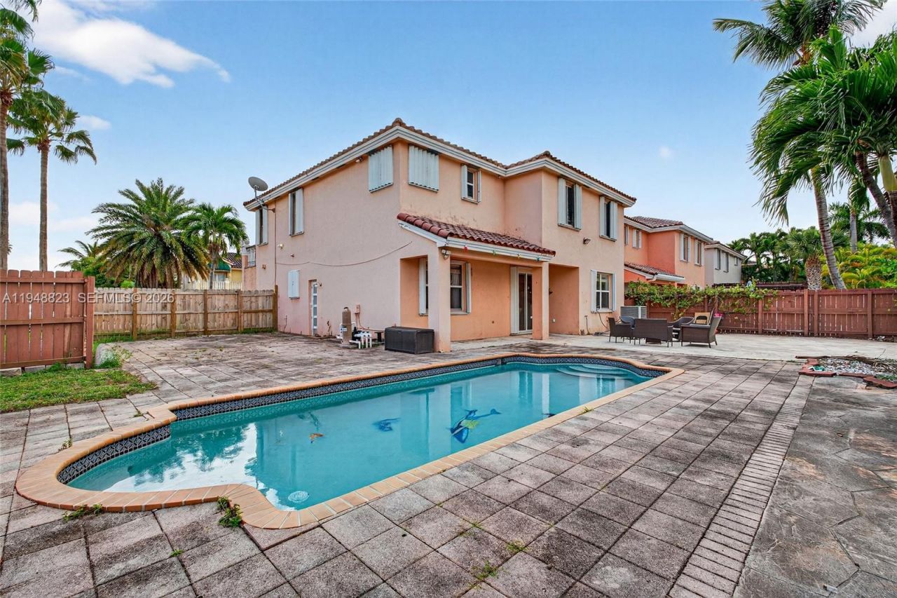 13921 SW 152nd Ter, Miami, FL 33177 Photo