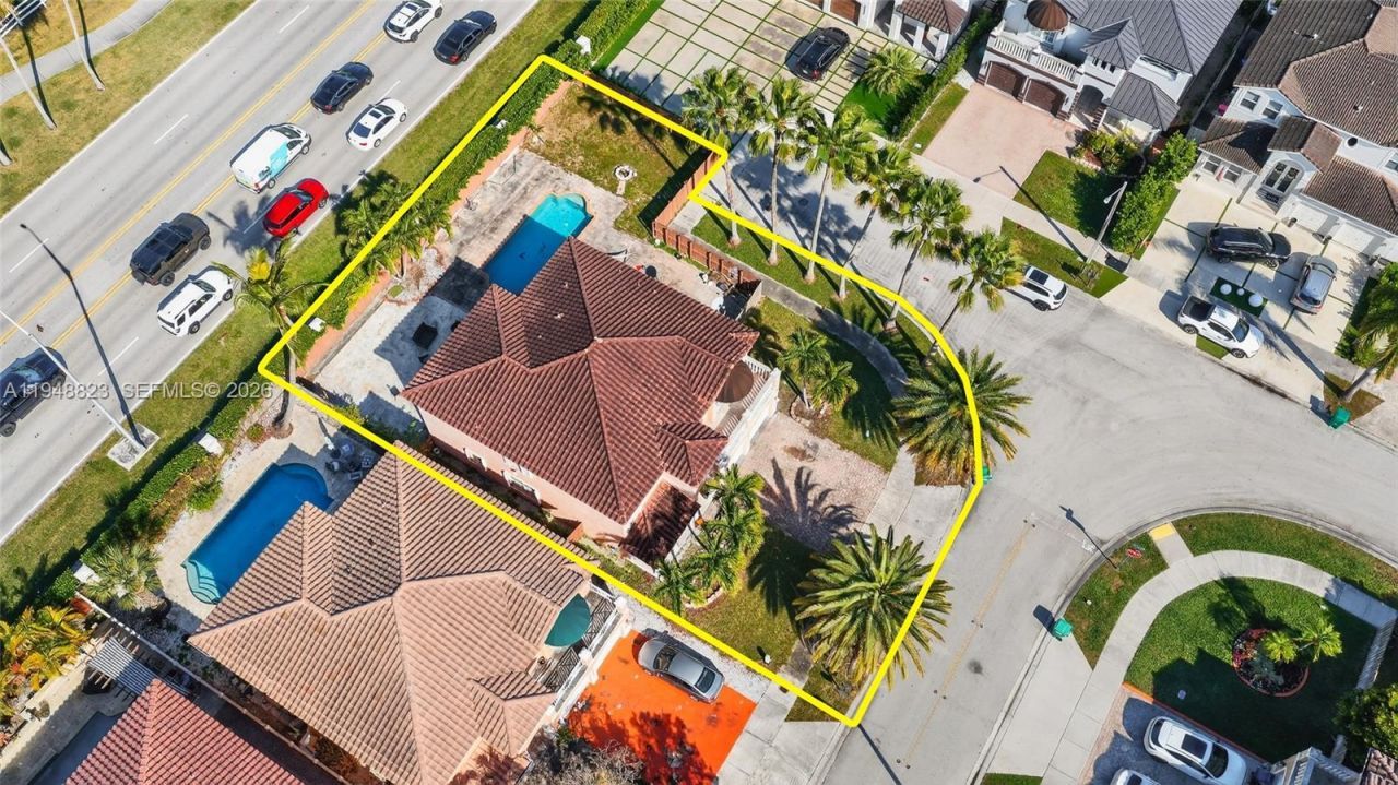 13921 SW 152nd Ter, Miami, FL 33177 Photo