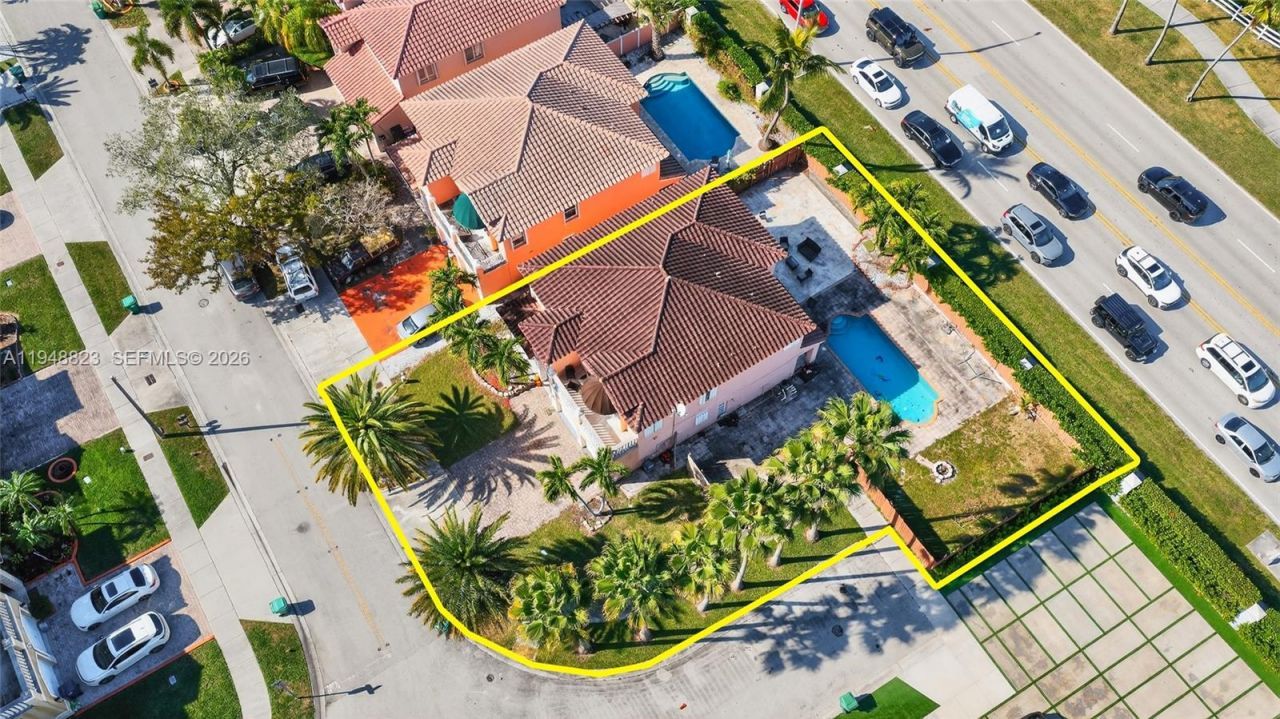 13921 SW 152nd Ter, Miami, FL 33177 Photo