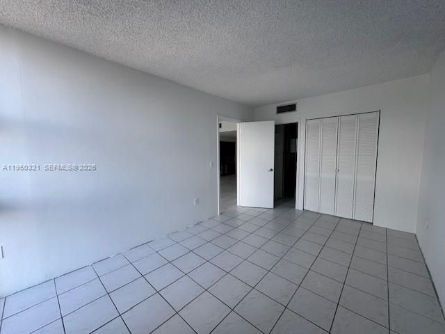 3675 N Country Club Dr, Unit 210, Aventura, FL 33180 Photo