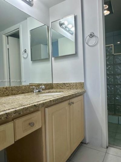 3675 N Country Club Dr, Unit 210, Aventura, FL 33180 Photo
