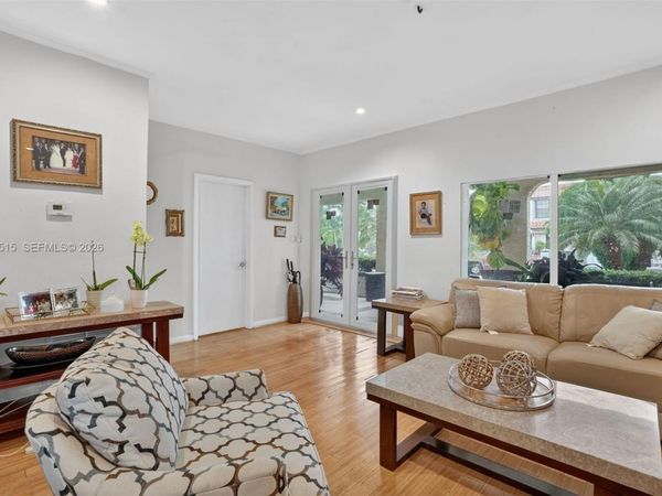 1649 SW 11th Ter, Miami, FL 33135