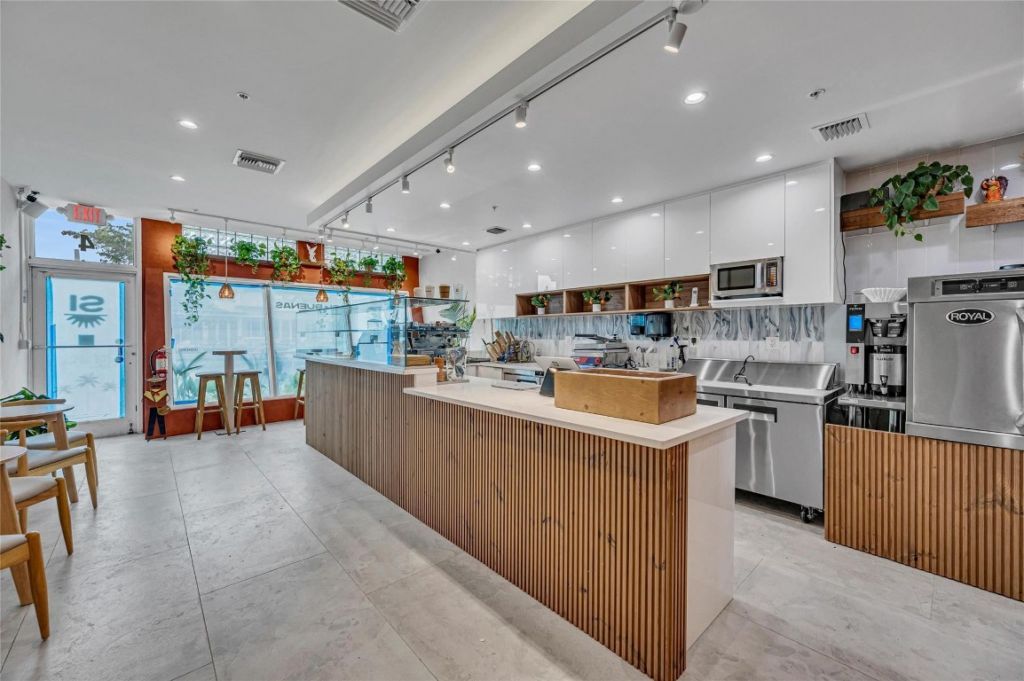 815 NE 13th Street, Fort Lauderdale, FL 33304 Photo