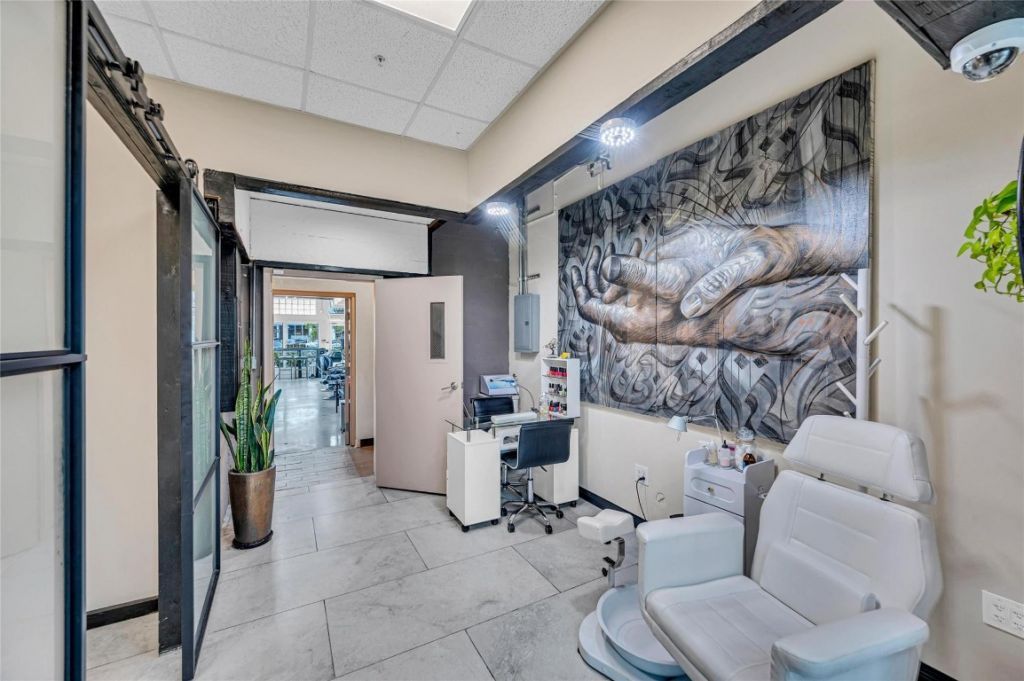 815 NE 13th Street, Fort Lauderdale, FL 33304 Photo