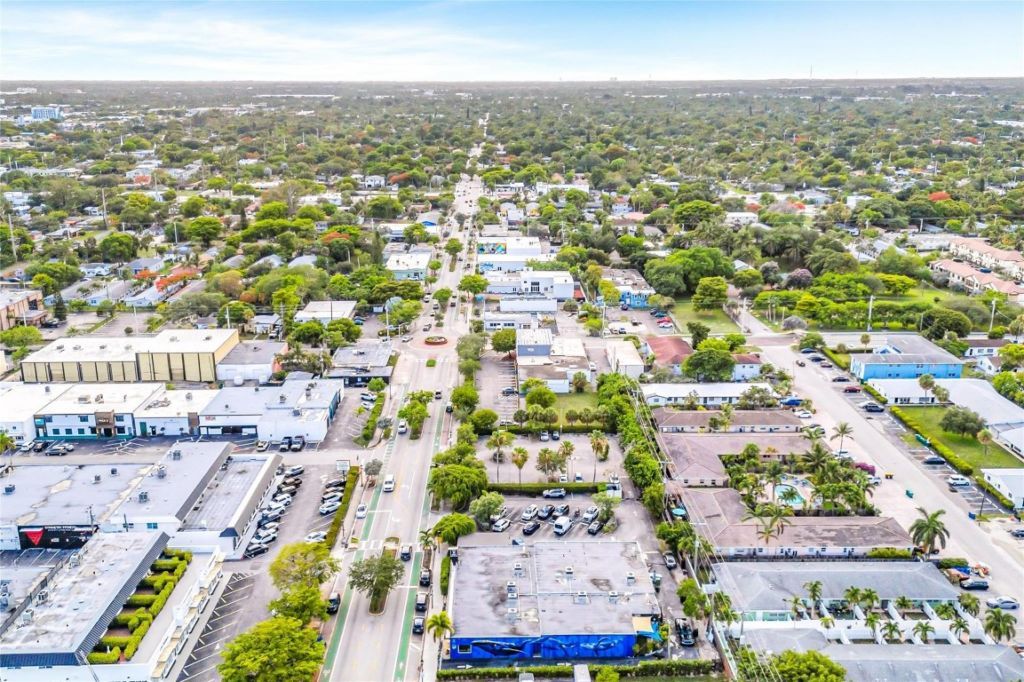 815 NE 13th Street, Fort Lauderdale, FL 33304 Photo