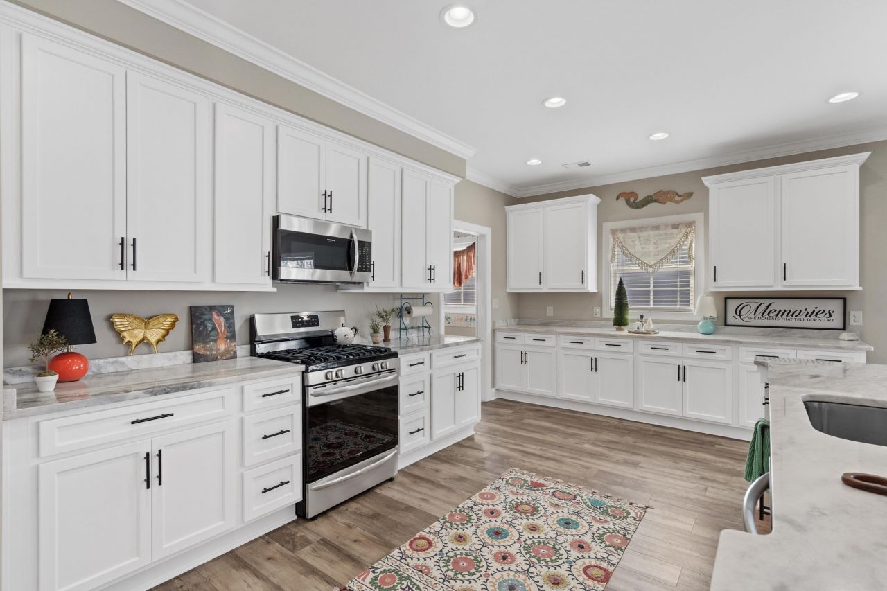 254 River Edge Dr. Photo 12