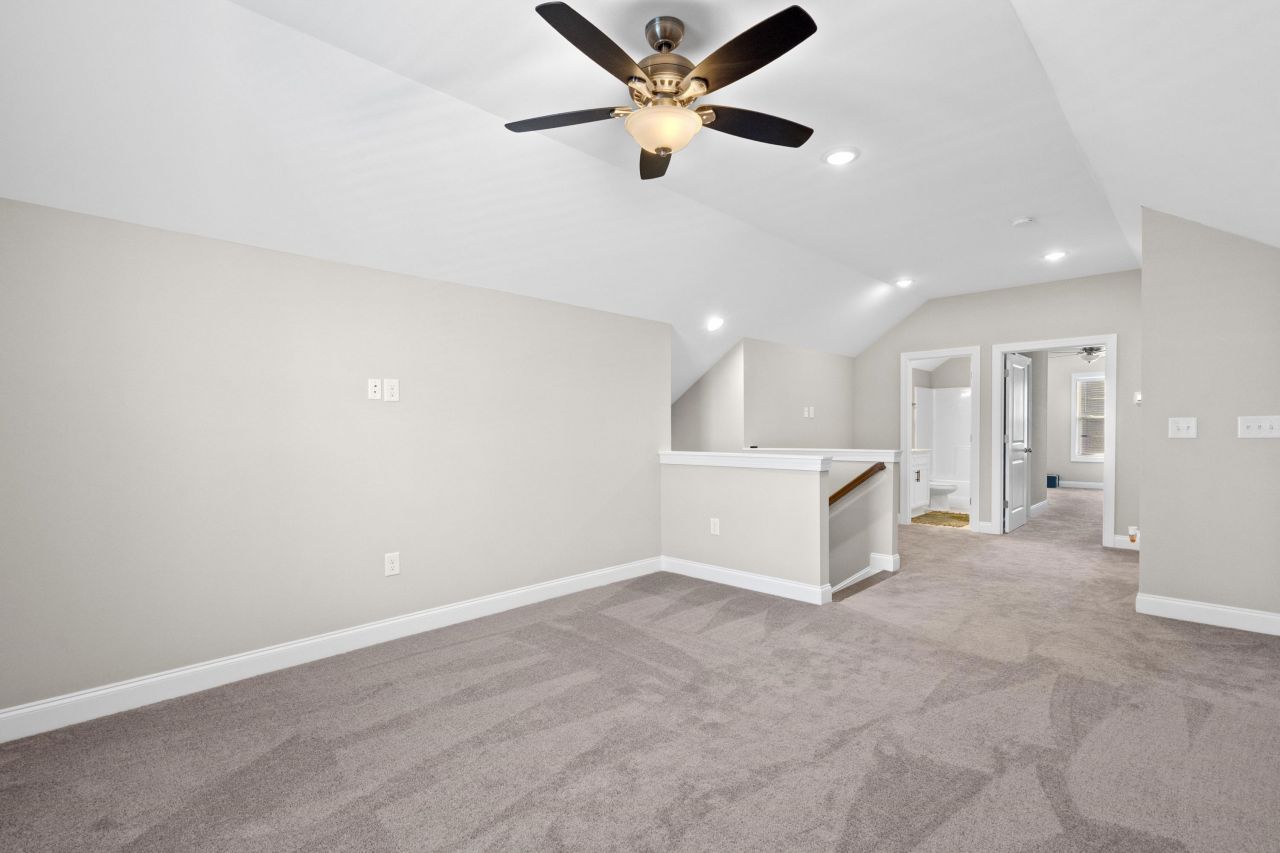 254 River Edge Dr. Photo 20