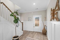 254 River Edge Dr. photo 4