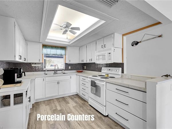 1304 Miramar ST, Unit 103, CAPE CORAL, FL 33904