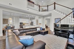 1615 Paradise Lake Drive photo 4