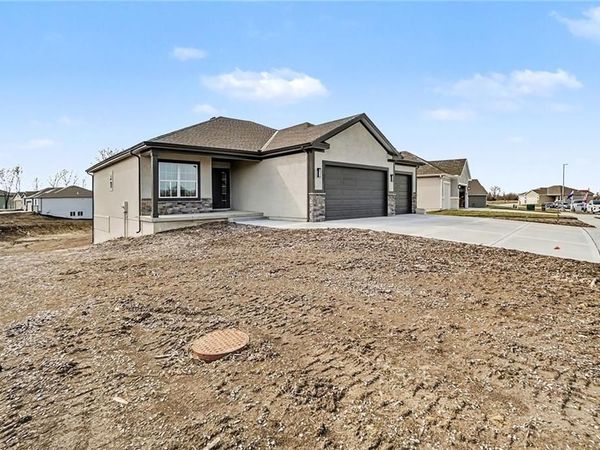 464 Green Drive, Lawson, MO 64062