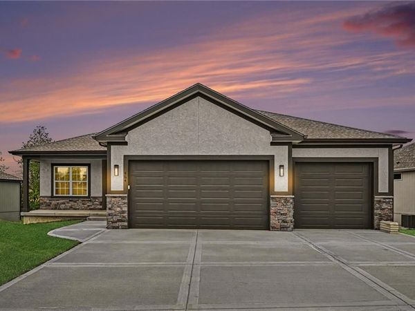 464 Green Drive, Lawson, MO 64062