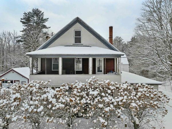 11 White Plains Road, Webster, NH 03303