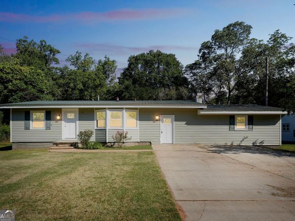 309 Lagrange Street, Grantville, GA 30220