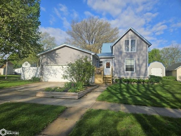 1321 Prospect Street, Webster City, IA 50595