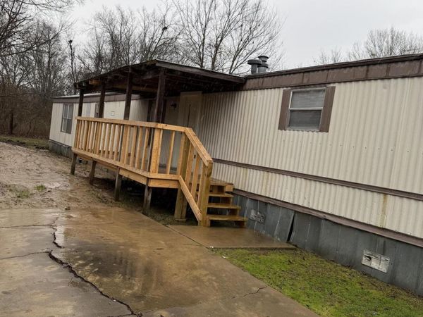 762 W Second Street, Yazoo City, MS 39194