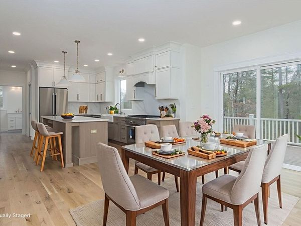 16 Hayes Woods Ln, Groton, MA 01450